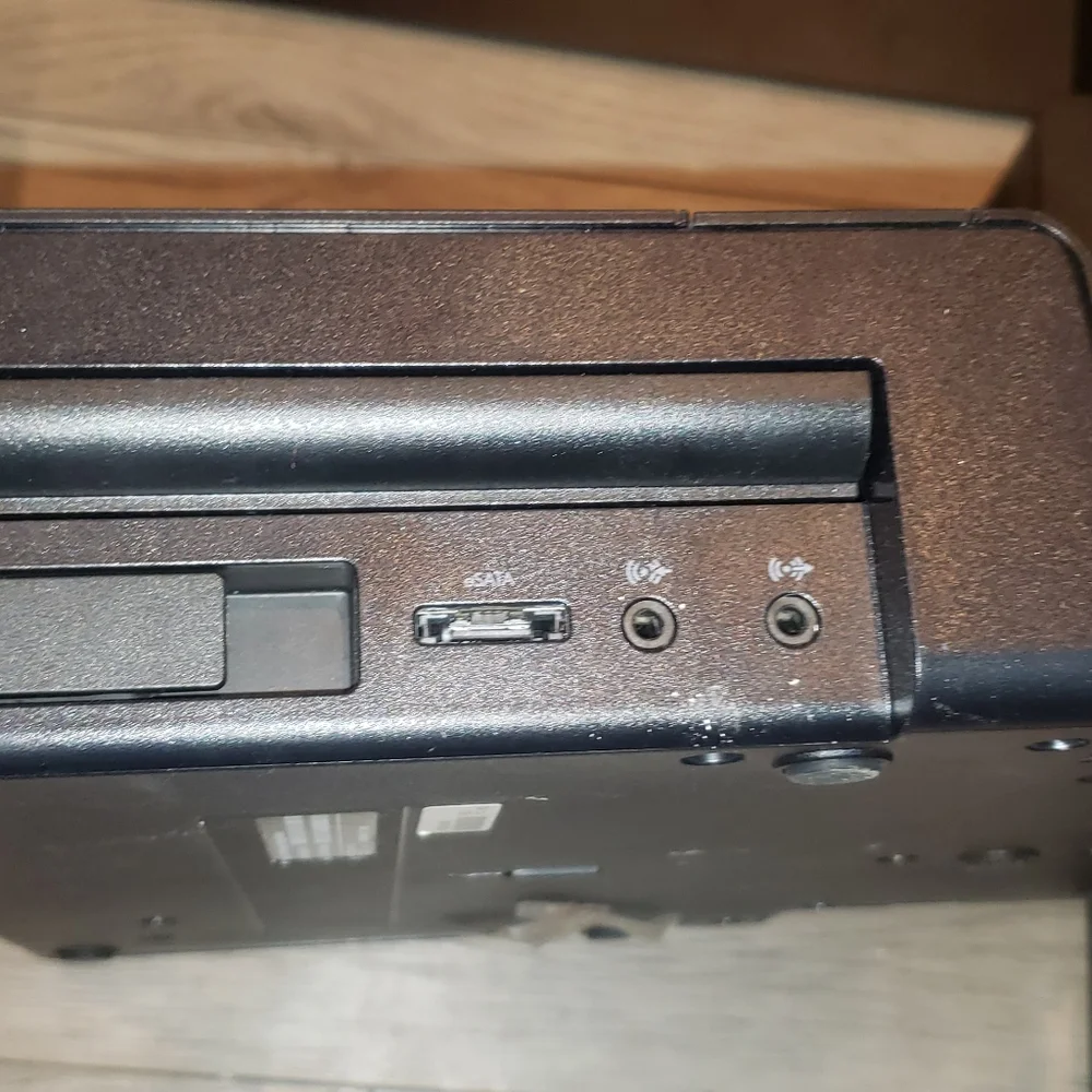 6 HP advanced docking stations lot